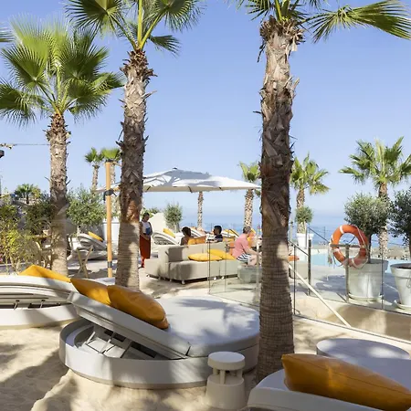 Apartment Stylish Luxury With Terrace In Higueron Fuengirola