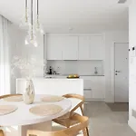 Stylish Luxury With Terrace In Higueron アパート *