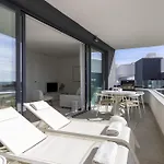 Stylish Luxury With Terrace In Higueron アパート フエンヒロラ