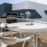 Stylish Luxury With Terrace In Higueron