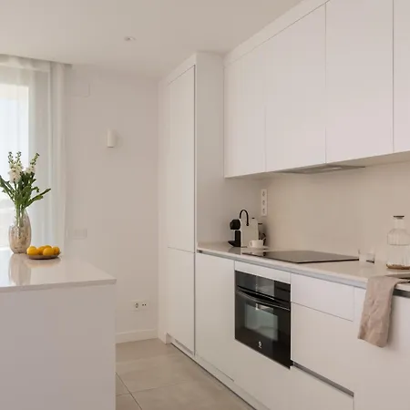 Stylish Luxury With Terrace In Higueron Lägenhet *