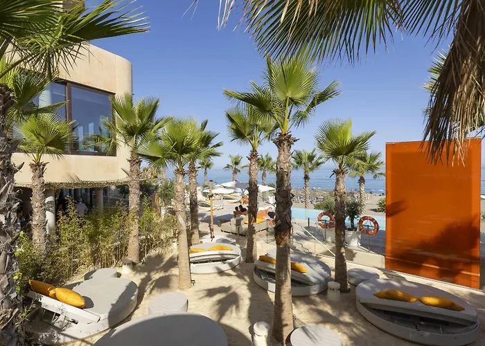 Appartement Stylish Luxury With Terrace In Higueron