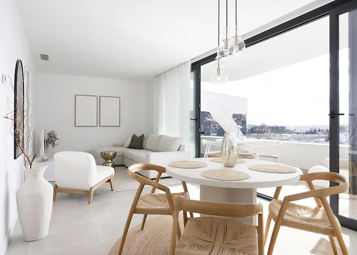 Lägenhet Stylish Luxury With Terrace In Higueron