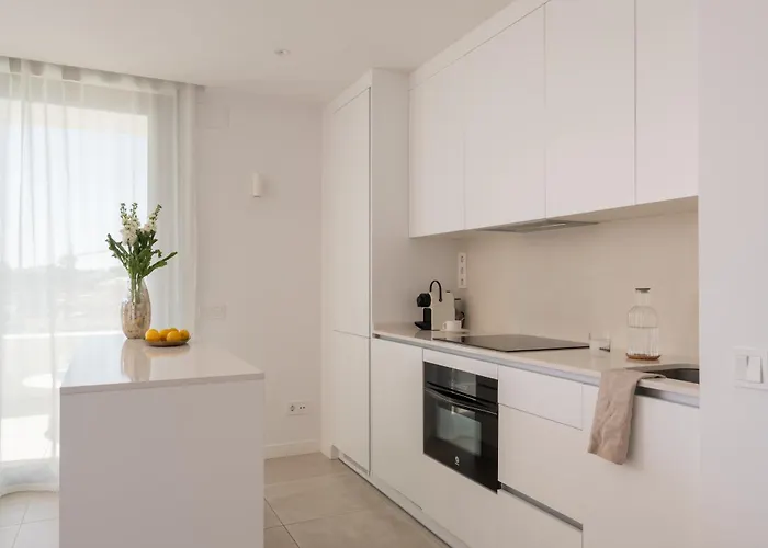 Stylish Luxury With Terrace In Higueron Appartement *