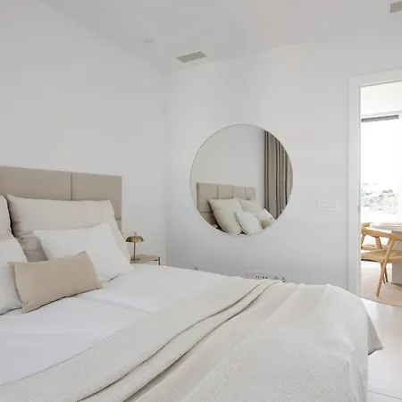 Appartement Stylish Luxury With Terrace In Higueron *