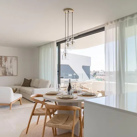 Stylish Luxury With Terrace In Higueron *