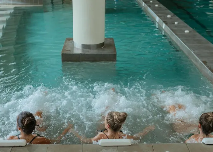 Stylish Luxury With Terrace In Higueron Fuengirola