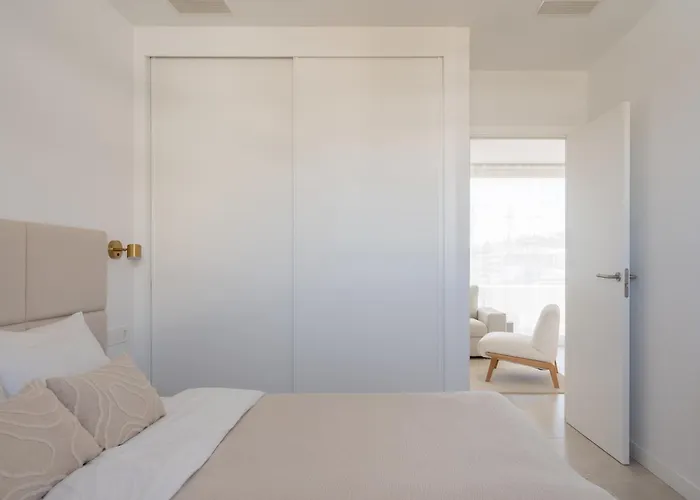 Appartement Stylish Luxury With Terrace In Higueron