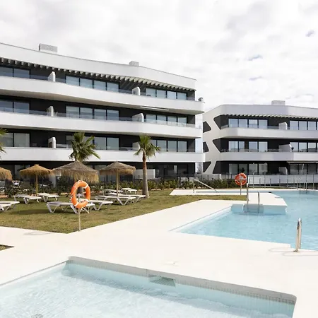 Stylish Luxury With Terrace In Higueron Apartment *